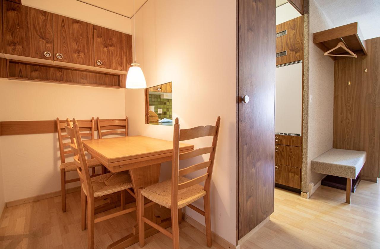 Apartemen Rehwiesa B24 By *